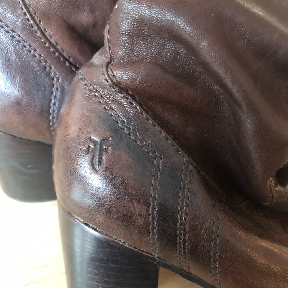 Frye Carson Boot 8.5 - Picture 10 of 13